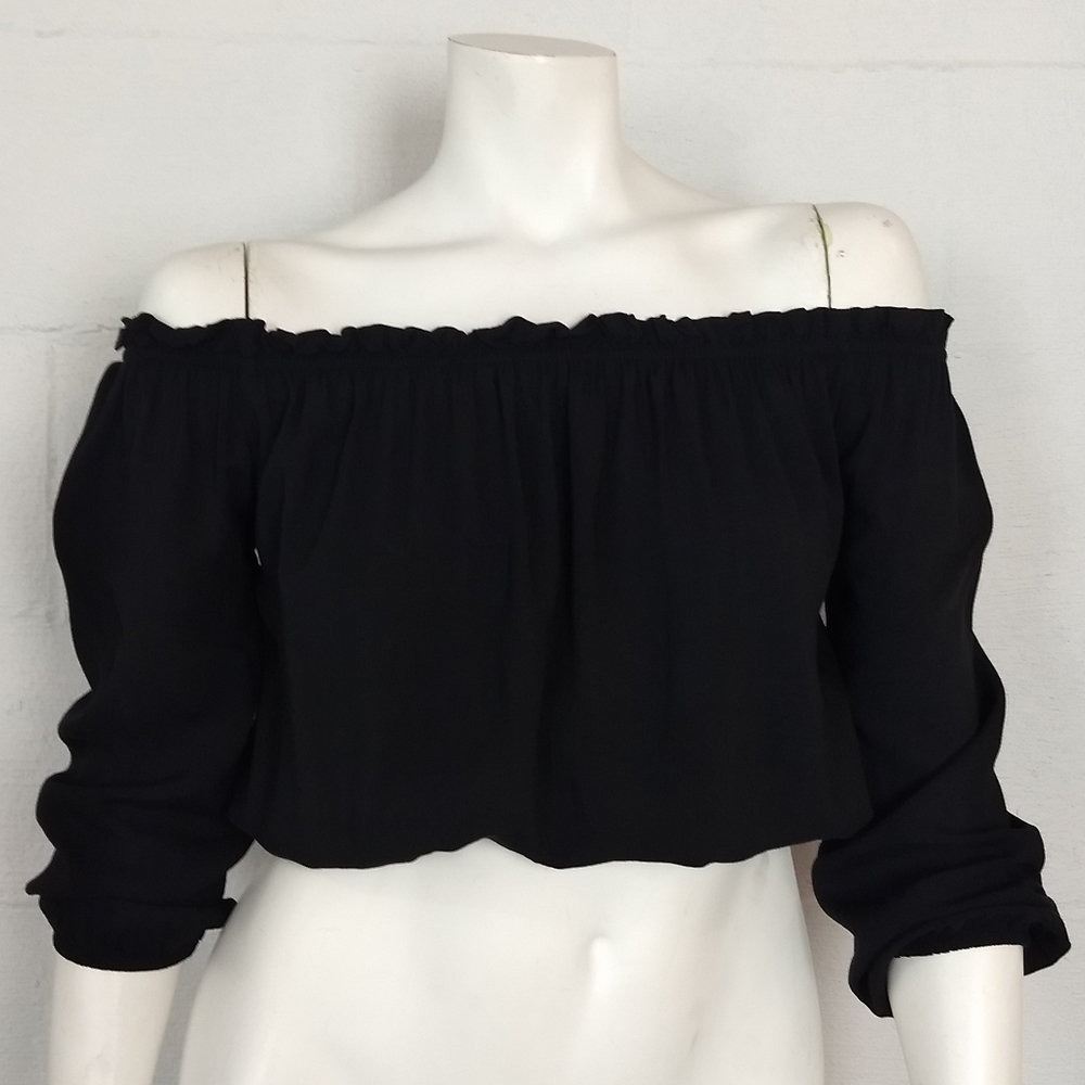 Brandy Melville Cropped Top